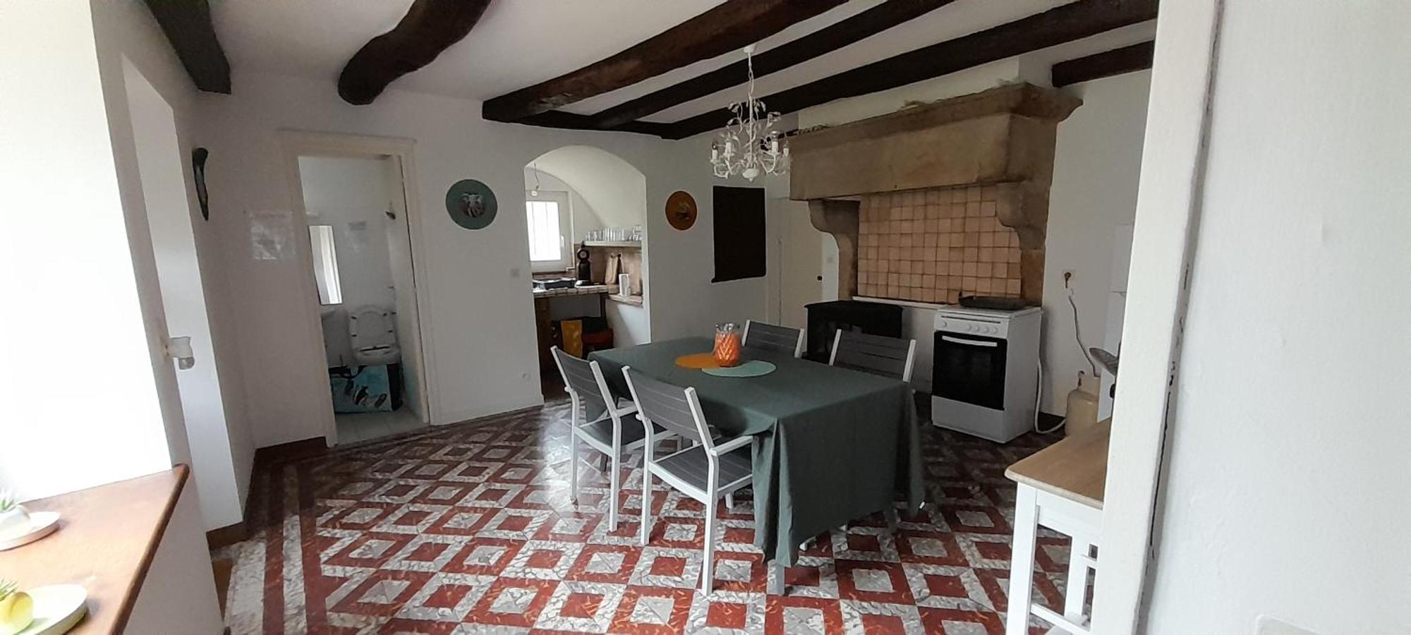 L'Univers, Vous Et Nous Pouilly-sur-Vingeanne Экстерьер фото