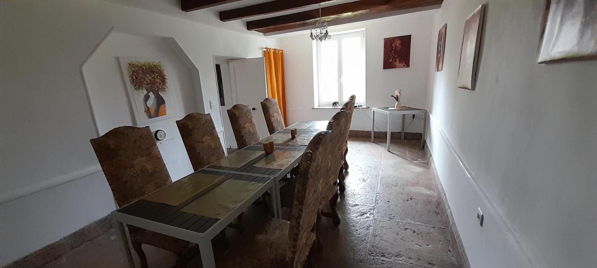 L'Univers, Vous Et Nous Pouilly-sur-Vingeanne Экстерьер фото